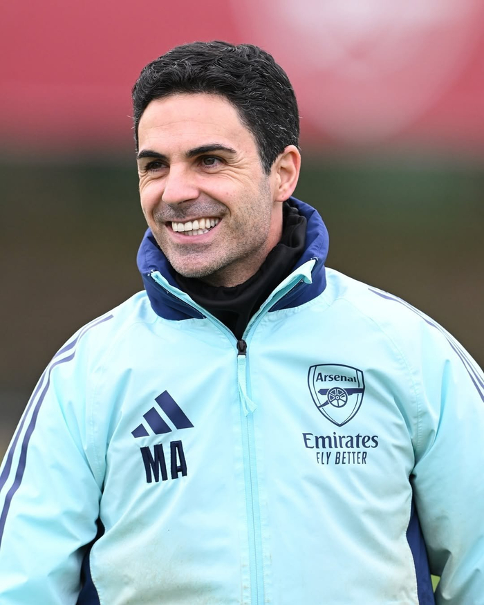 美记：巴特勒格林同时在场效率值为负，库里也要求尝试不同组合（美媒：巴特勒与格林同阵净效率为负，库里建议尝试不同阵容组合）