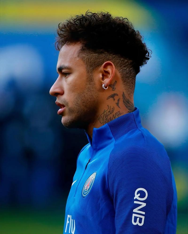 亚冠焦点战！布里兰死磕江原FC，8球神锋主导主场生死局（亚冠重头戏：布里兰硬碰江原FC，8球射手坐镇主场背水一战）