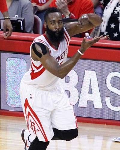 NBA战报：康宁汉姆29分8助，活塞138-135险胜热火（NBA速报：康宁汉姆砍29分8助攻，活塞以138-135惊险击败热火）