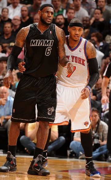 巴西vs塞内加尔首发：维尼修斯PK马内，埃斯特旺先发（巴西战塞内加尔首发公布：维尼修斯对决马内，埃斯特旺首发登场）