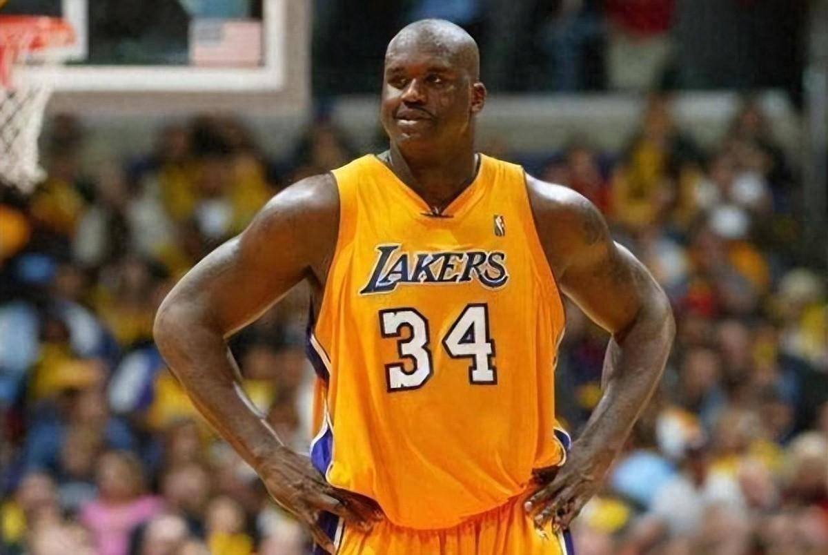 抢断三双！NCAA女篮球员汉娜·伊达尔戈砍下30分5板10助13抢断（汉娜·伊达尔戈上演抢断三双：30分5篮板10助攻13抢断）