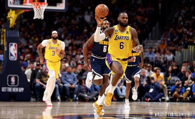 罗马诺：米兰知道菲尔克鲁格即将离队，和拉莫斯没有具体消息（罗马诺：米兰已知菲尔克鲁格将离队，拉莫斯暂无确切进展）