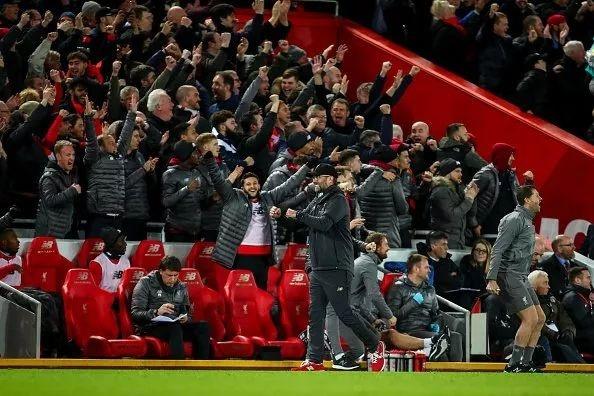 轻轻松松！周琦半场7分钟5中4高效拿下9分2板1断（手感火热！周琦半场7分钟5投4中高效拿下9分2篮板1抢断）