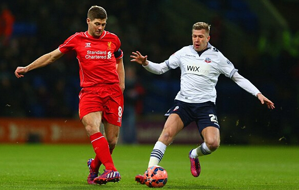 特瓦斯随行西班牙国王访华，向国内推广西甲联赛（特瓦斯随西班牙国王访华，助力西甲在华推广）