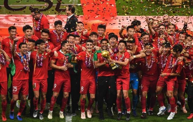 意媒：罗马看上科隆前锋马拉和桑坦德前锋阿雷瓦洛（意媒：罗马有意引进科隆射手马拉与桑坦德前锋阿雷瓦洛）