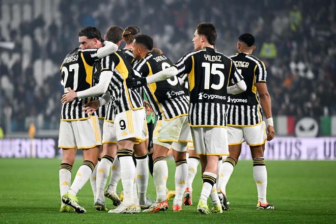 杜兰特出战47分30秒创个人赛季新高，背靠背打了87分钟（杜兰特单场出场47分30秒创本季个人新高，背靠背两战合计87分钟）